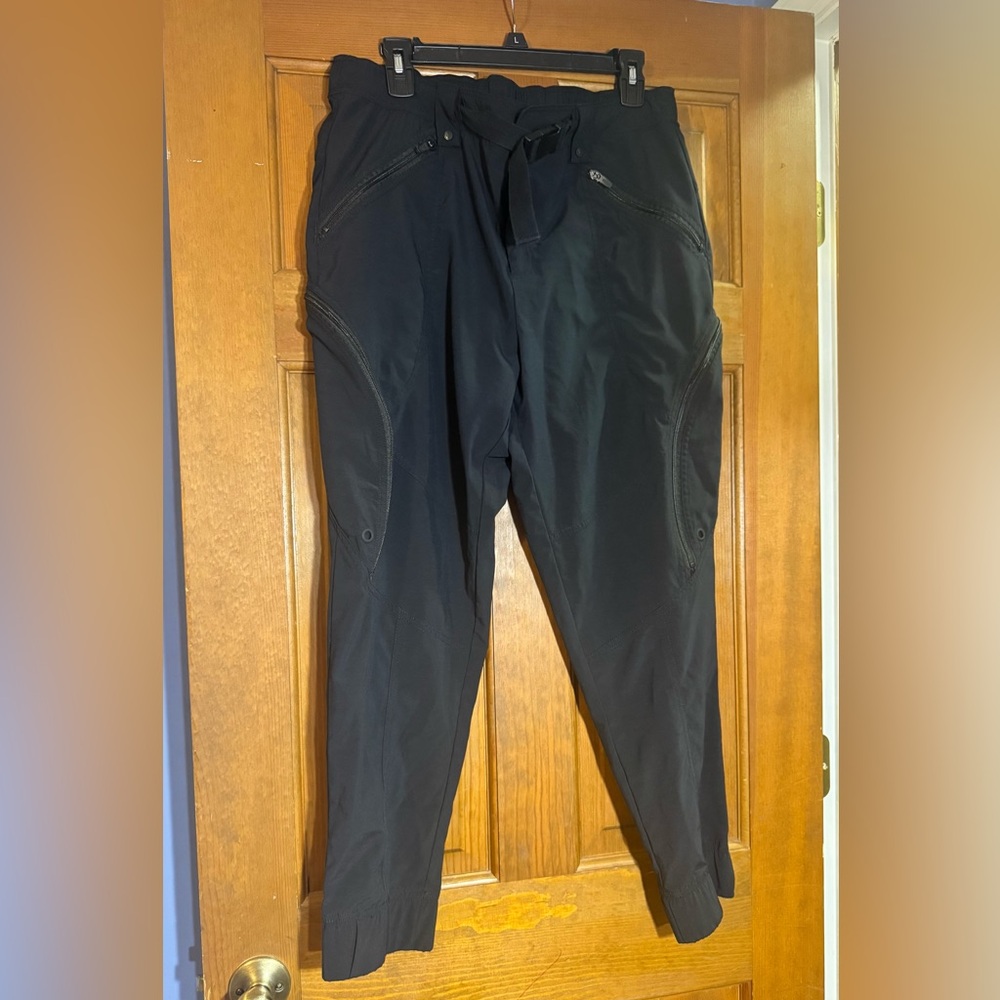 Free People Black Cargo Jogger Pants Zip Pocket Utility Size M